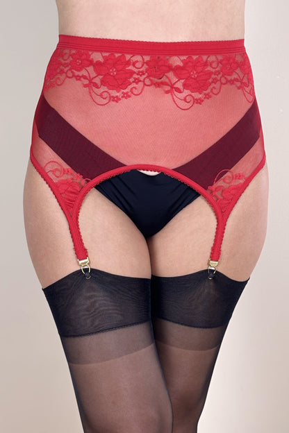 High-Waist Lace Suspender Belt