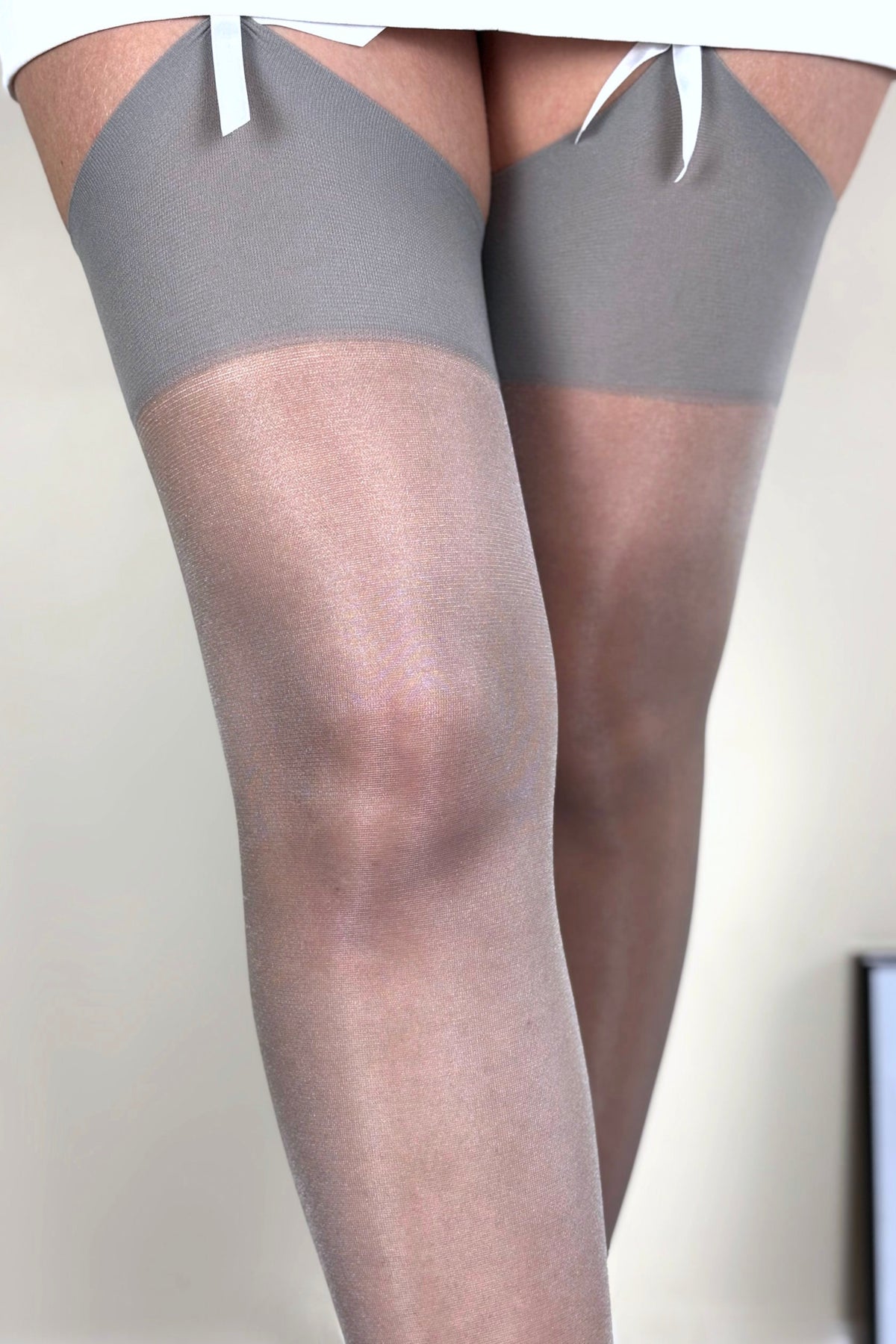 Gray 12D Glossy Sheer Thigh High Stockings with Plain Top